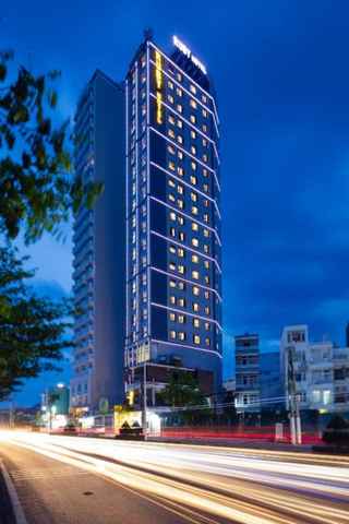 Bar Ruby Nha Trang, 653.999 VND